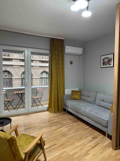 Double Studio Near University Square - 2 Balconies بوخارست المظهر الخارجي الصورة